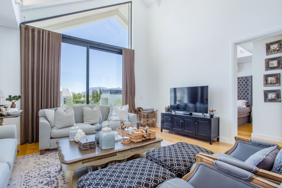 To Let 2 Bedroom Property for Rent in Val De Vie Estate Western Cape